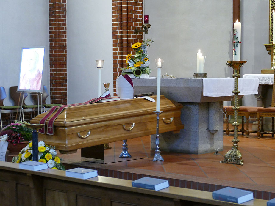 Pontifikalrequiem und Beisetzung von Weihbischof em. Johannes Kapp (Foto: Karl-Franz Thiede)